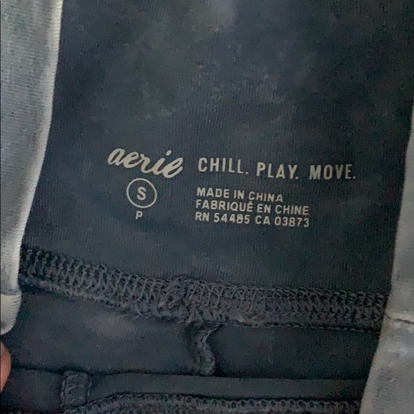 2 pairs of Aerie leggings💕 - Picture 6 of 8